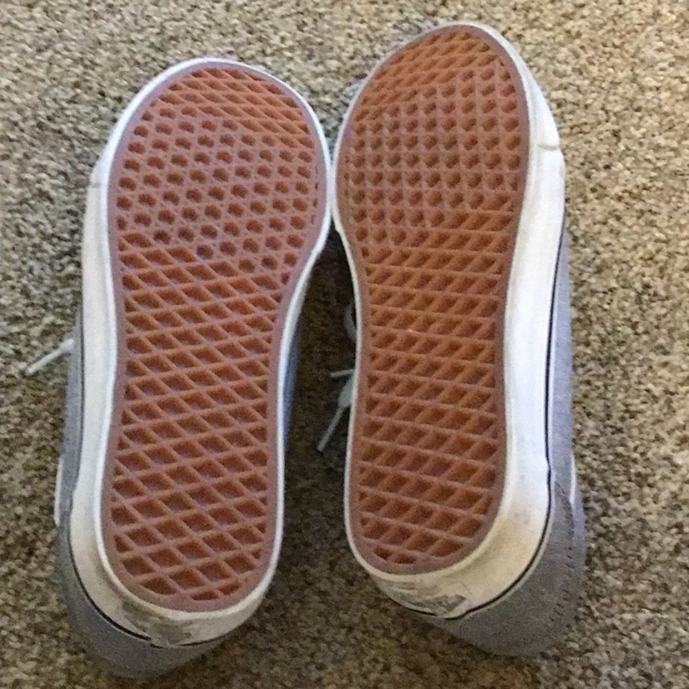 Vans Classic Gray and White Canvas Shoes - Picture 6 of 7